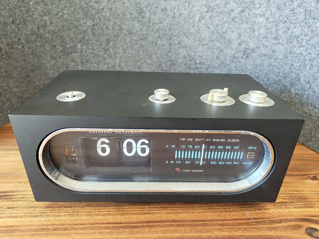 大幅値下げ【National】51年物　パタパタ時計付き 音叉式 RC-708