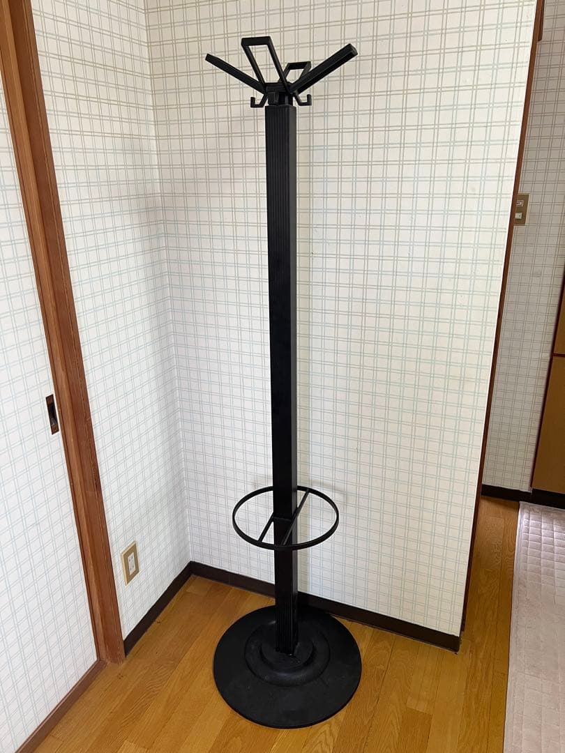 カルテル SEGMENTI 5160 コートハンガー ブラック