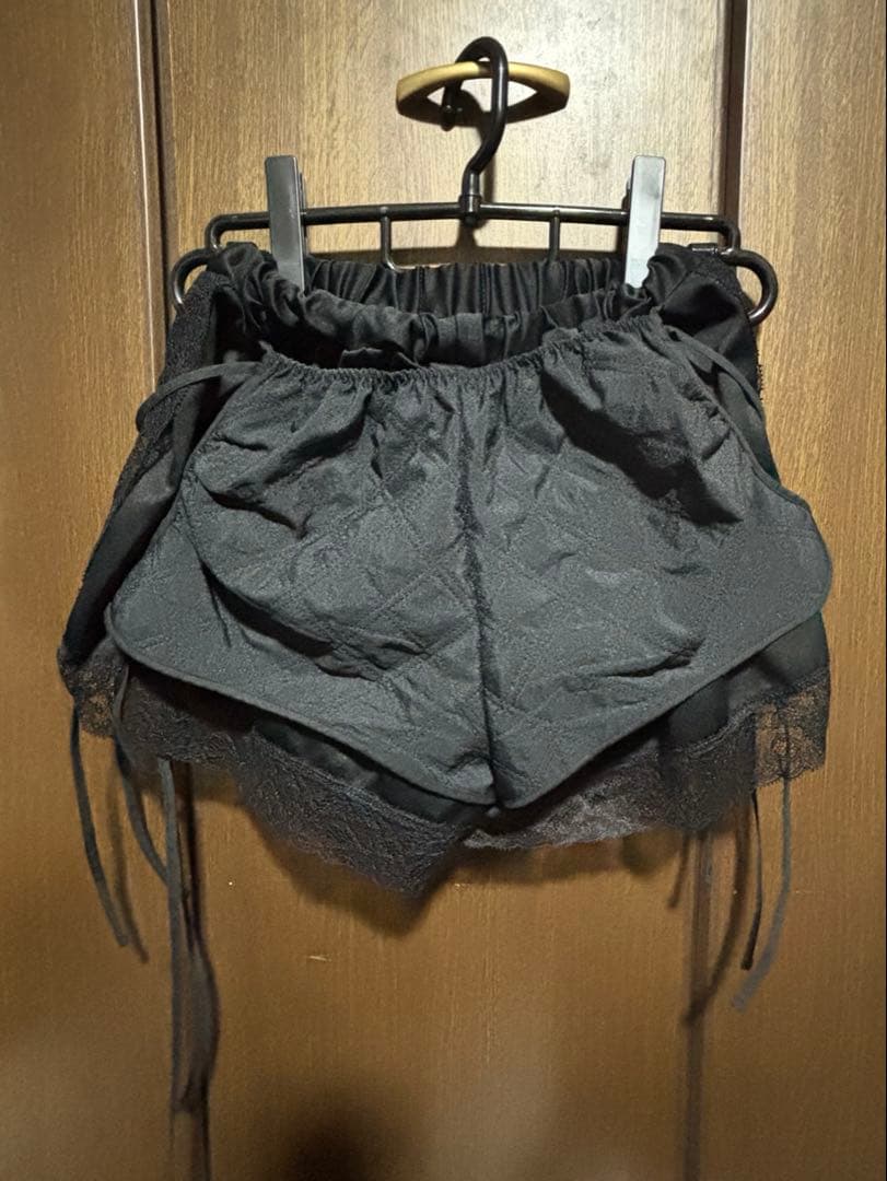 her praha キルティングショートパンツ