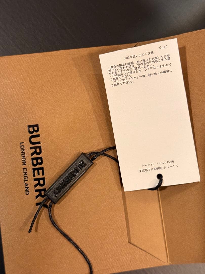 Burberryキャップタグ付正規品ブラック/ノバチェックsize XL
