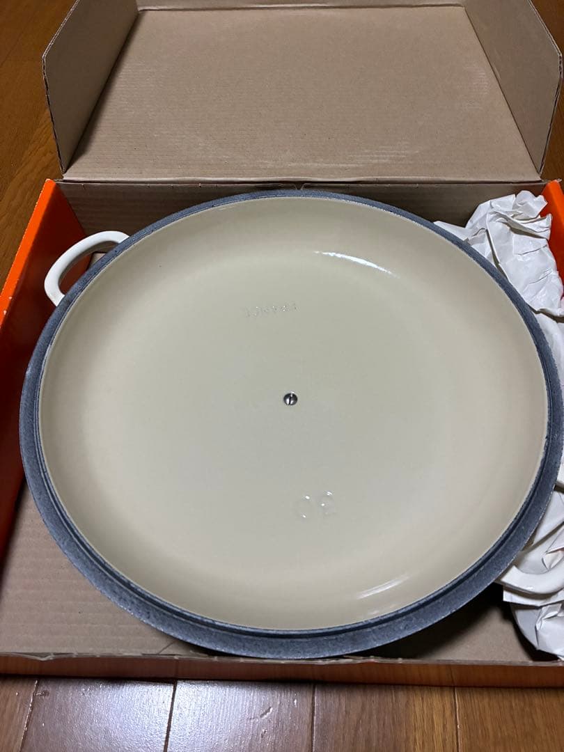 (最終価格)ル・クルーゼ　キャセロール　両手鍋　30センチ