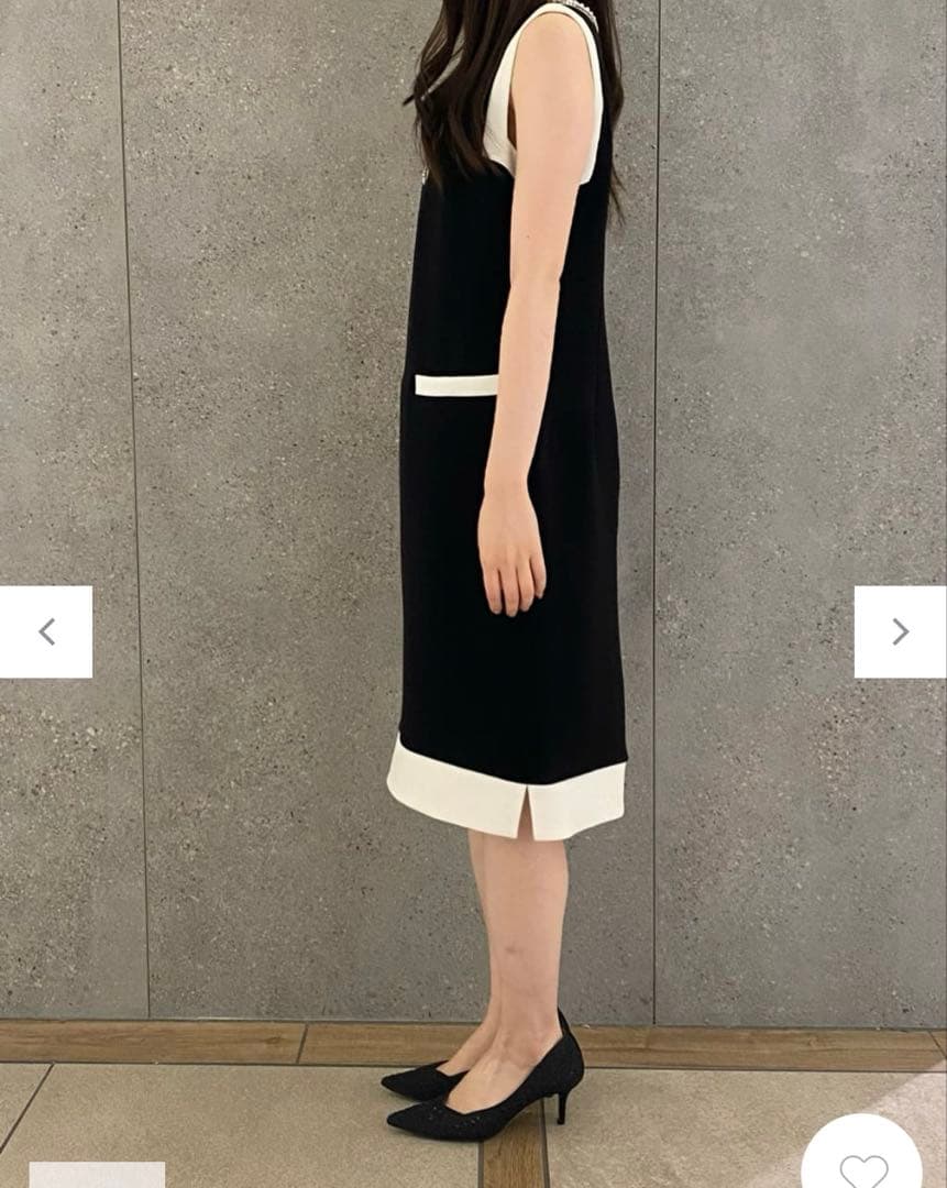 ◆ グレースコンチネンタル　ビジュー釦付サックドレス　ダイアグラム