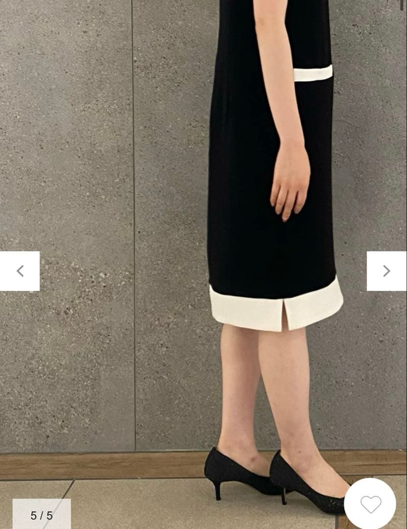 ◆ グレースコンチネンタル　ビジュー釦付サックドレス　ダイアグラム