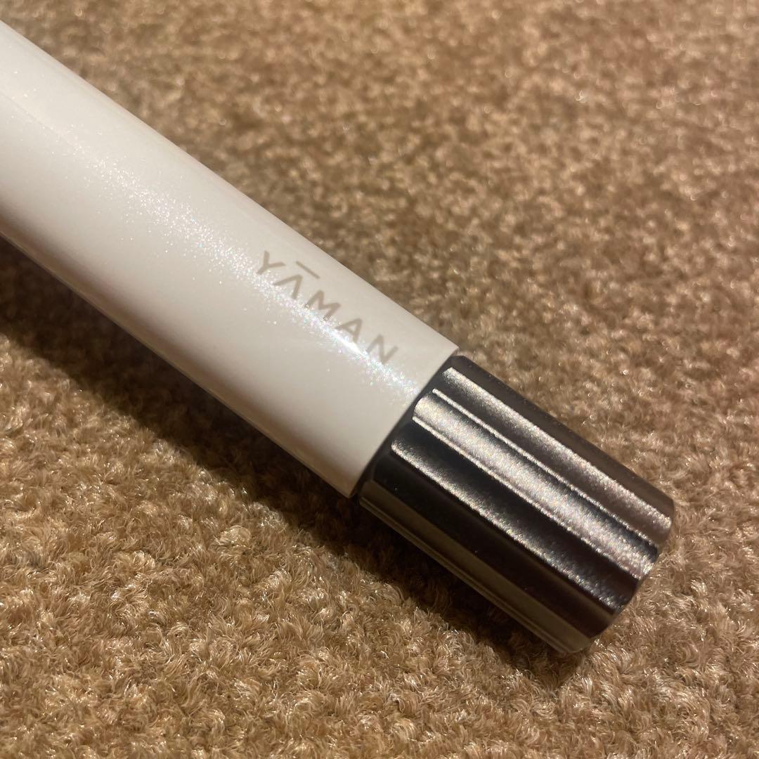 YAMAN WAVY mini　ヤーマン　ウェイビーミニ　EMS美顔ローラー