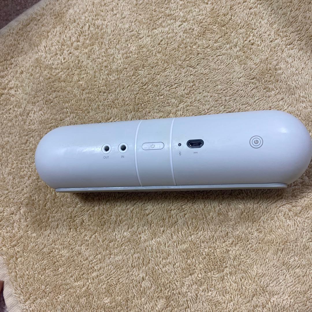 beats ビーツ　beatspill スピーカー　➕スタンド（新品未使用）
