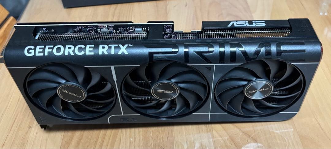 ASUS PRIME RTX5070 12G グラボ　グラフィックボード
