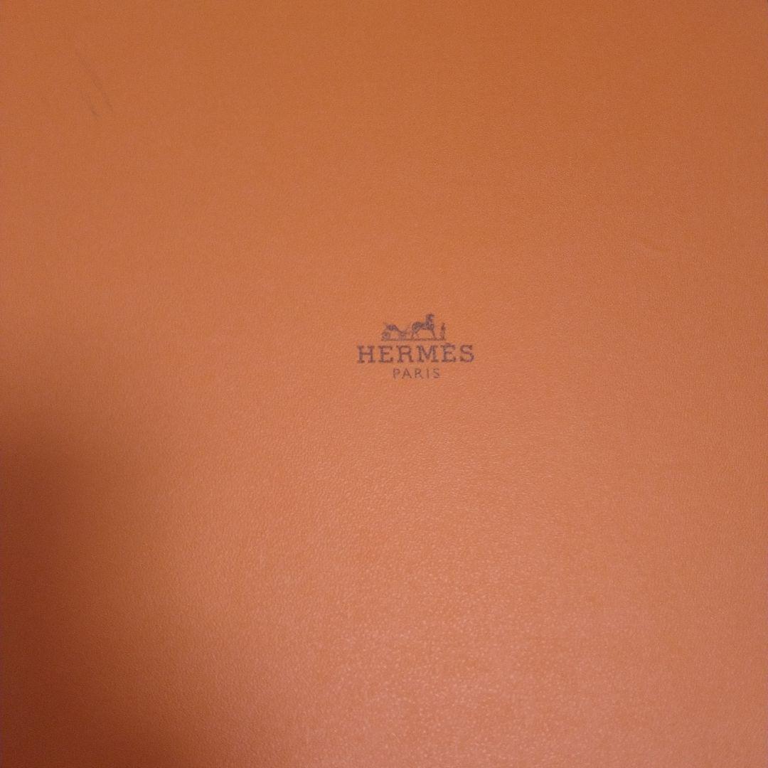 HERMES Hロゴ タオル ベージュ ホワイト