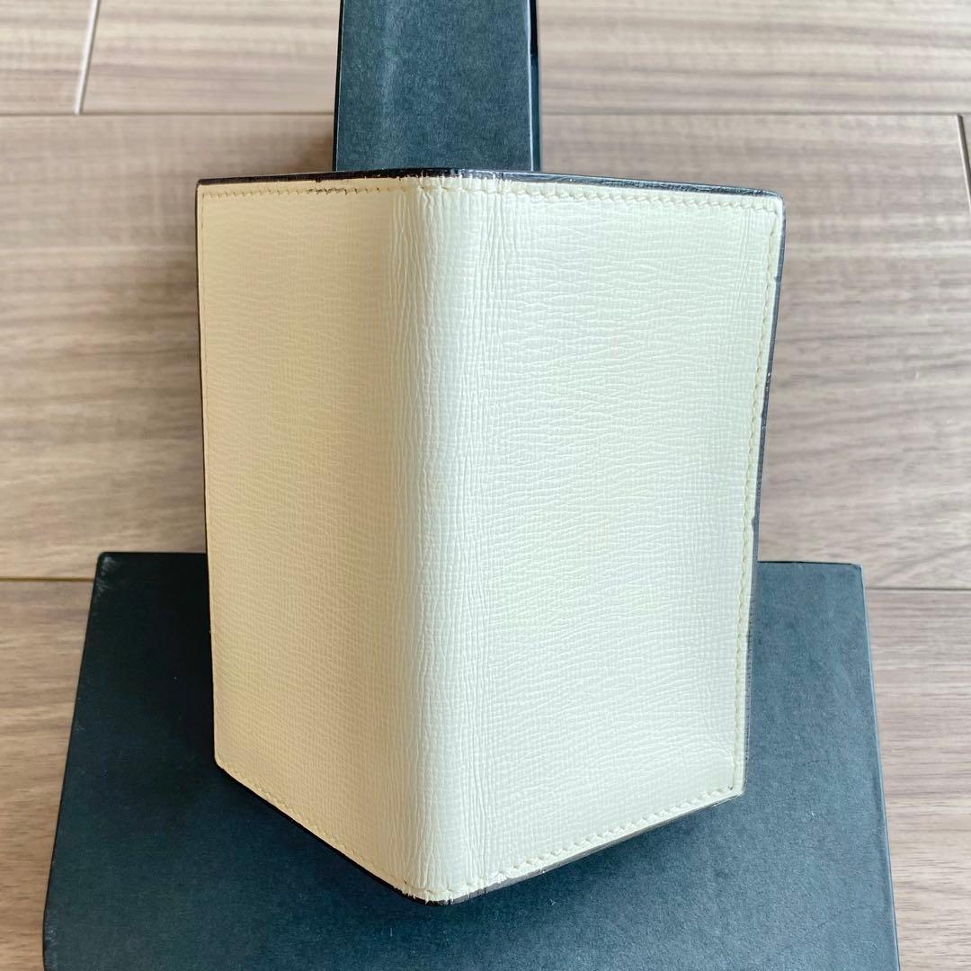 美品 Valextra ヴァレクストラ カードケース 名刺入れ ホワイト レザー