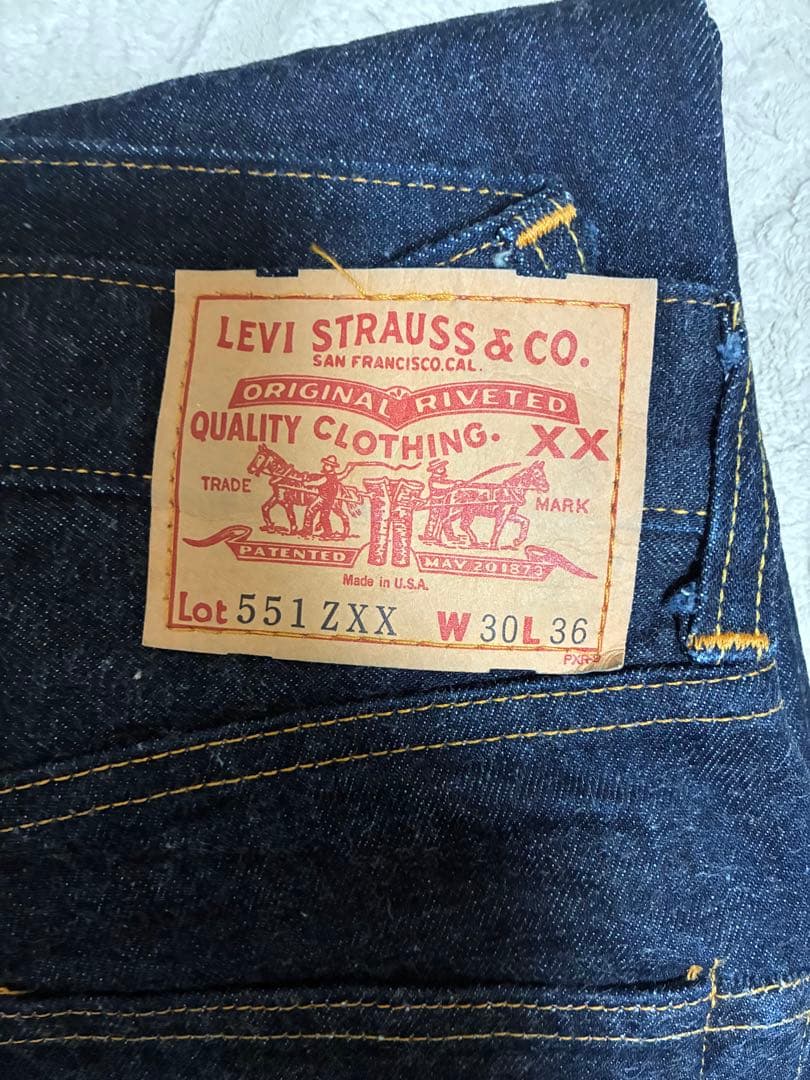 ロ*や様 LEVI'S(LVC)1960 551Z W30（米国バレンシア製）