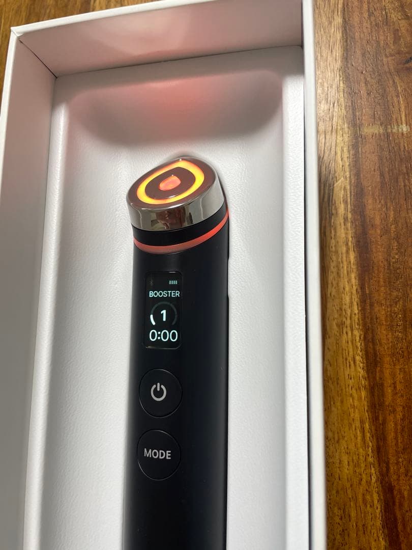 【medicube】AGE-R ブースタープロ　美顔器