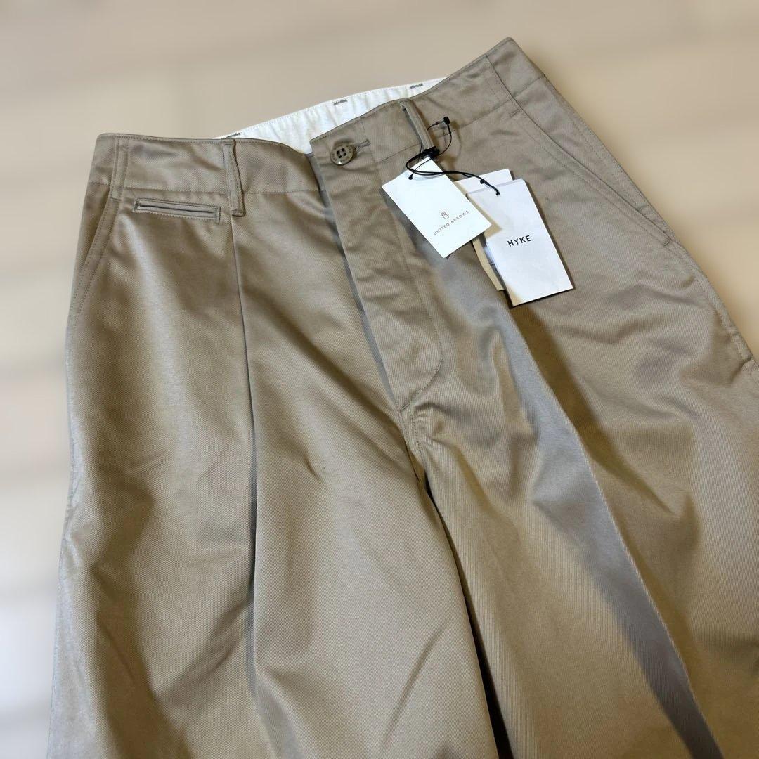 コタロー さま専用⭐︎HYKE チノパンツ　未使用
