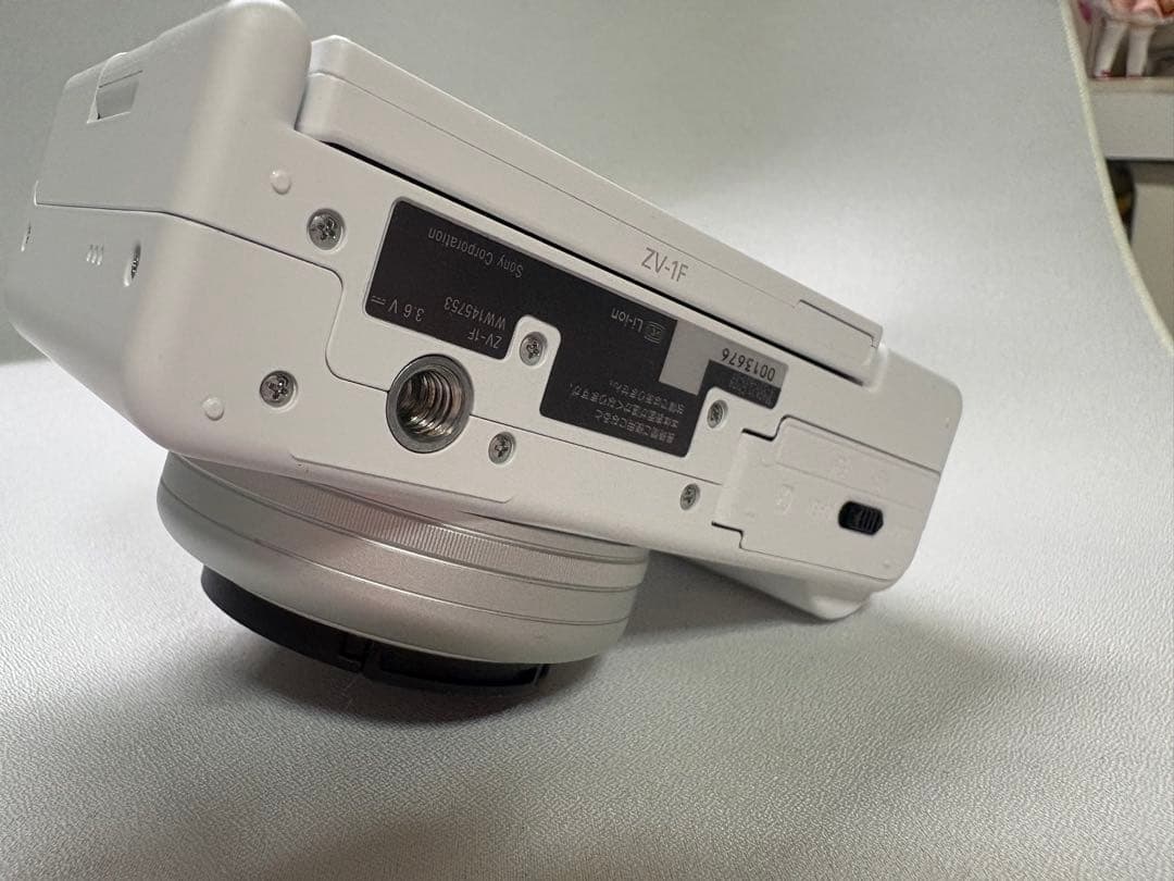 【説明欄必読】SONY VLOGCAM ZV-1F Wん (ホワイト)