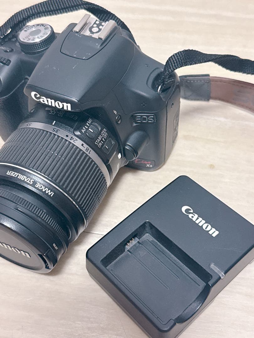 Canon EOS kiss X3デジタル一眼レフカメラ