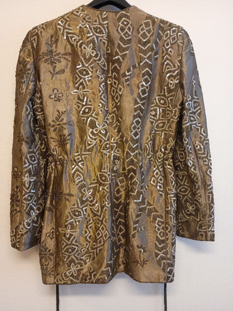 Giorgio ARMANI ジョルジオ アルマーニ 刺繍とビーズのジャケット