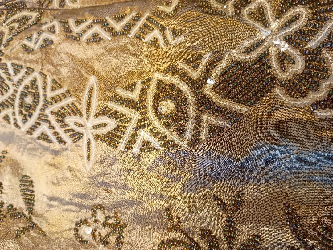 Giorgio ARMANI ジョルジオ アルマーニ 刺繍とビーズのジャケット