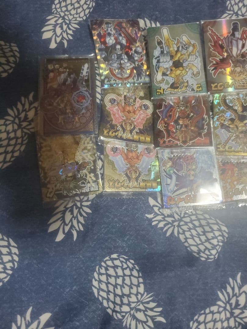 神羅万象チョコ コレクションファイルとカードセット