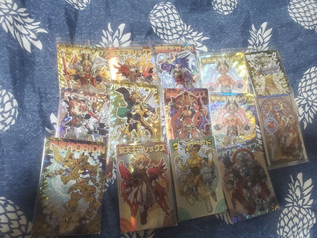 神羅万象チョコ コレクションファイルとカードセット