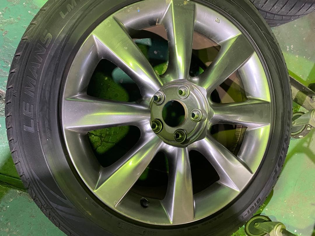 富士さん専用18インチ　日産　スカイラインクロスオーバー　純正