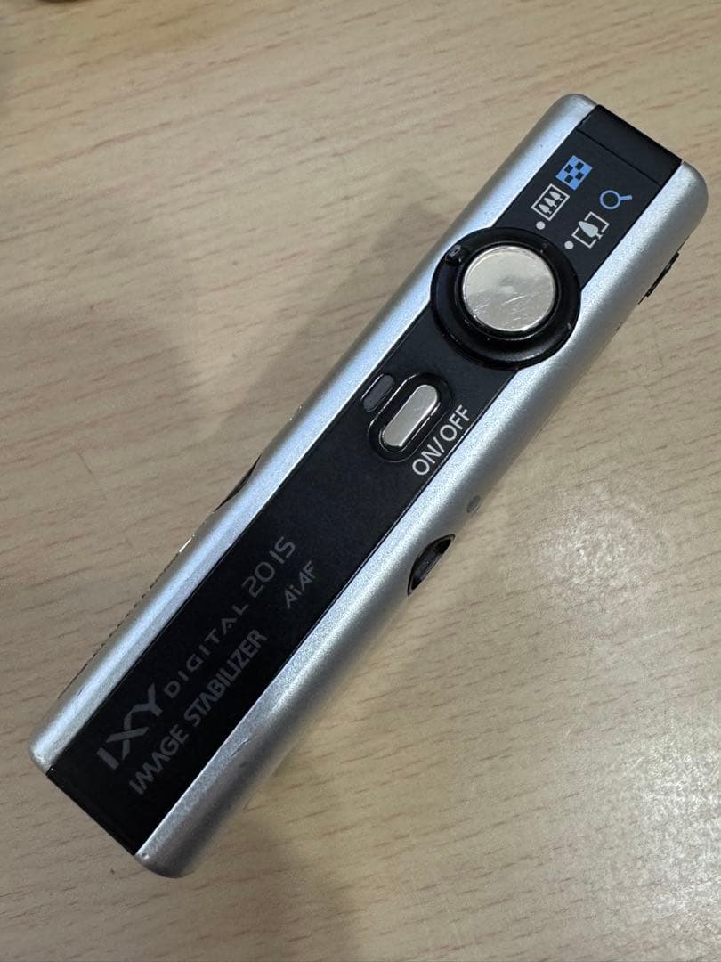 Canon IXY DIGITAL 8.0メガピクセル コンパクトデジタルカメラ