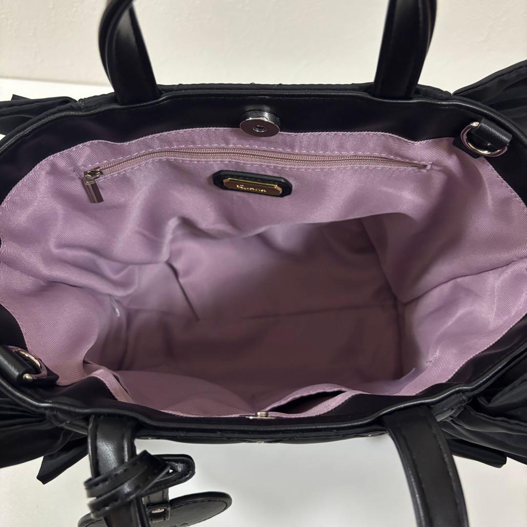 DIANA ダイアナ フリル付き キルティングバッグ ブラック