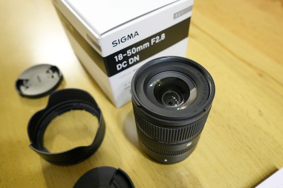【美品】SIGMA 18-50mm F2.8 DC DN ソニーEマウント