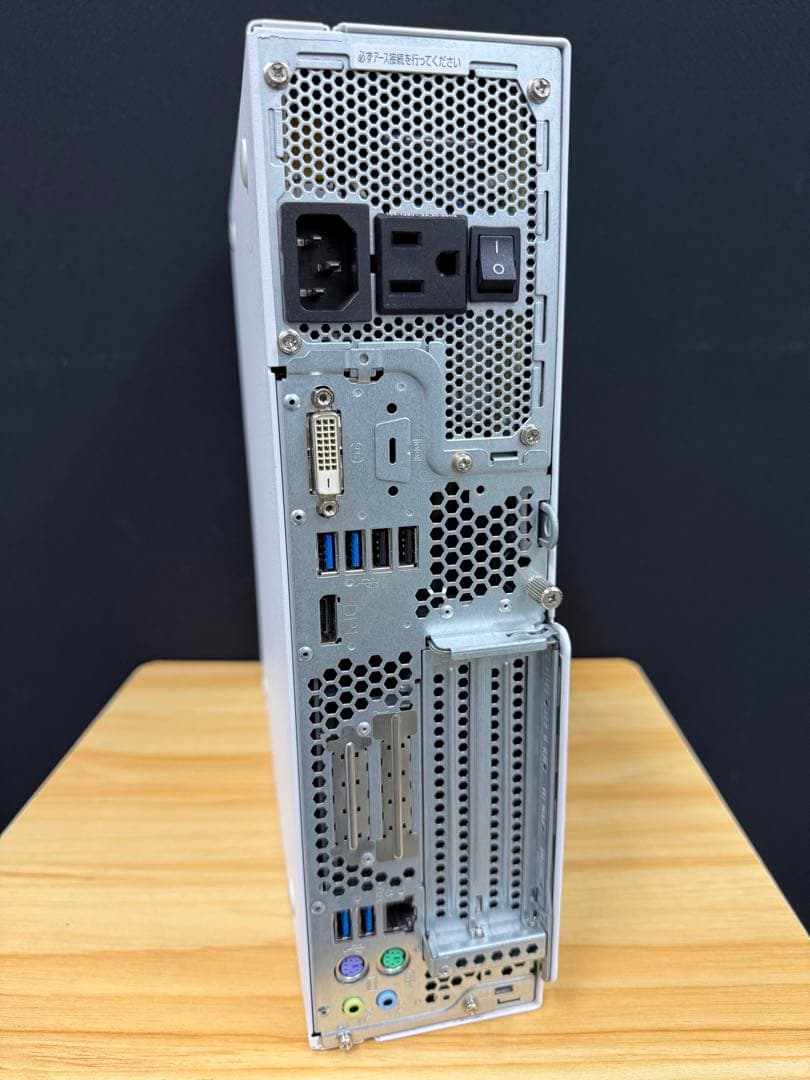 Windowsデスクトップ FUJITSU ESPRIMO D588 i5-8500 500GB 8GB