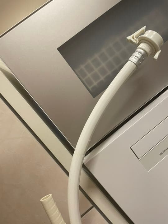 食洗機　Panasonic NP-TH3-N ２０２０年製