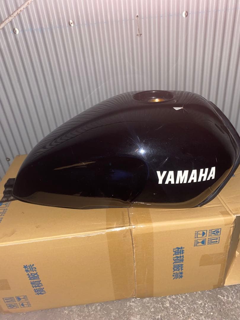 XJR400R 4hm タンクRH02J