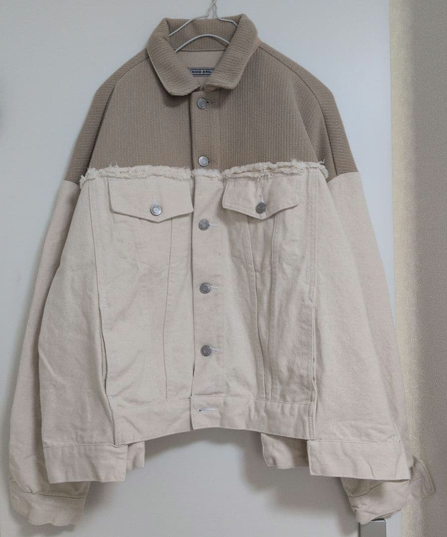 は*こ様 リメイク風モンスターGジャン　ニコアンド　アイボリー　ベージュ