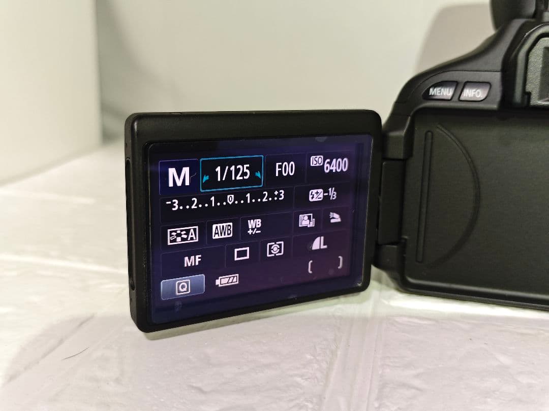 Canon EOS デジタル一眼レフカメラセット