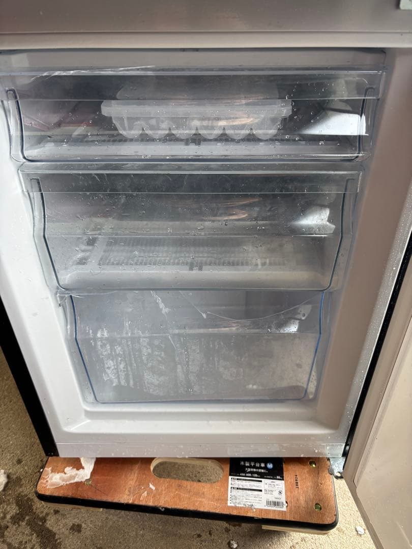 Hisense 冷蔵庫 HR- D1701B 2022年製