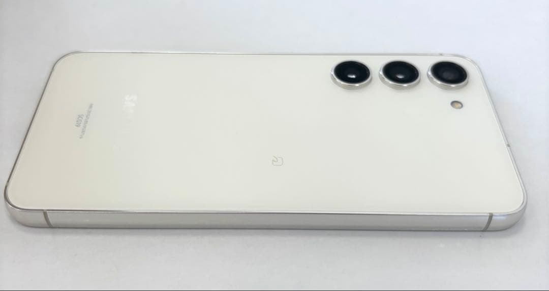 ④ 美品　GALAXY S23★256G ホワイト