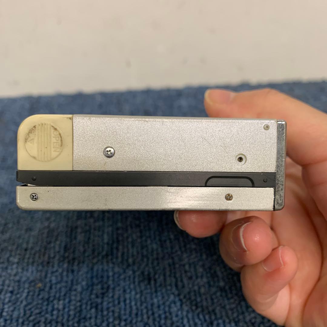 AIWA HS-J9 カセットボーイ TV/AM/FM