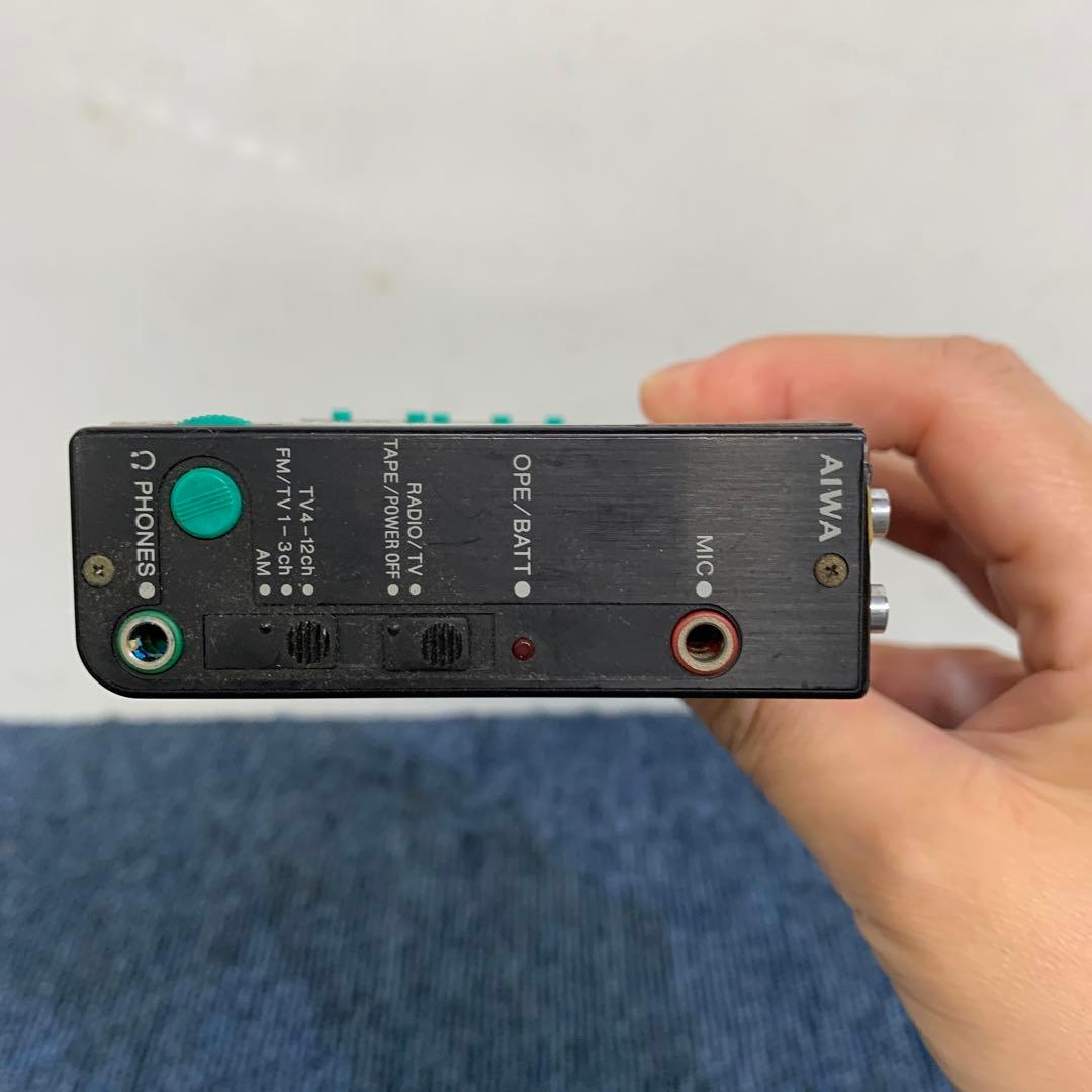 AIWA HS-J9 カセットボーイ TV/AM/FM