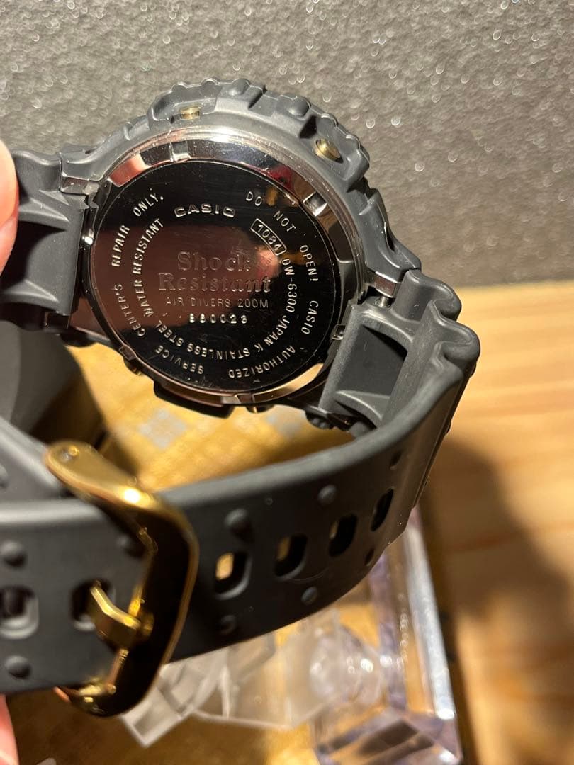 一*送様 CASIO G-SHOCK DW-6300-1B 初代フロッグマン
