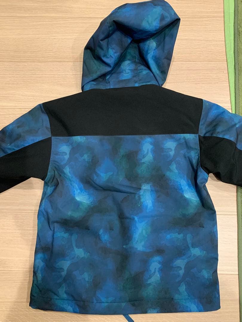 み*み様 【新品未使用⠀】125-145cm nima 防水ブルー迷彩柄 スキー