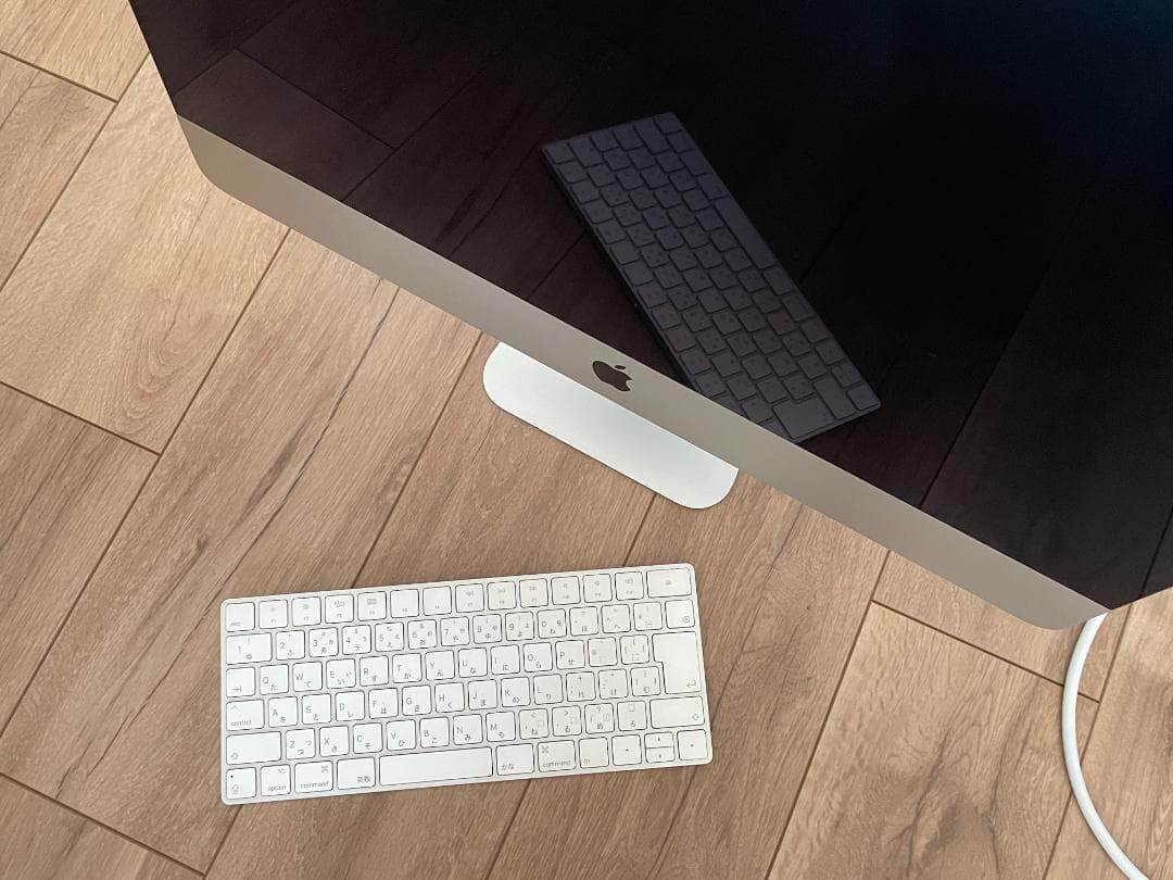 Apple iMac Retina 4K 21.5インチ 2017