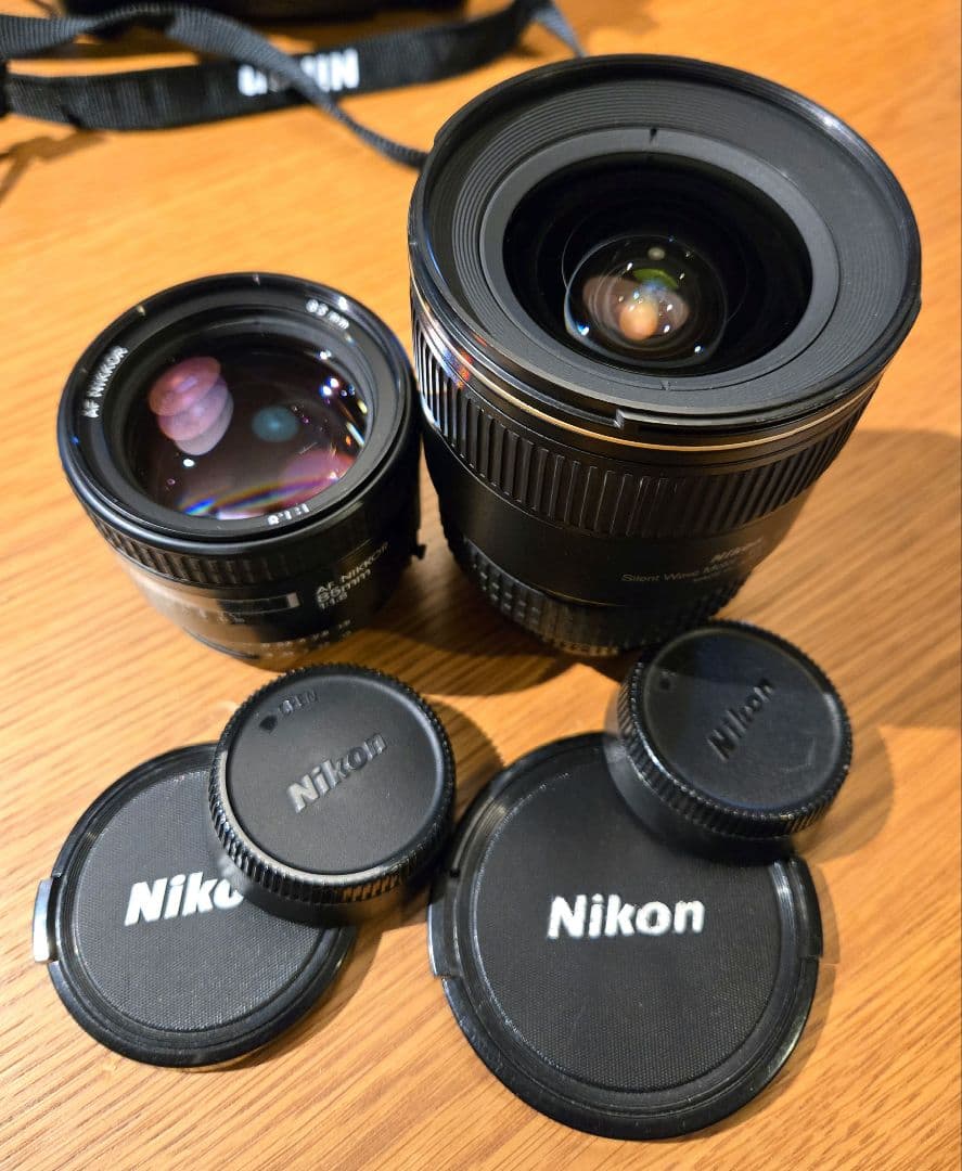 Nikon Df ゴールドエディション レンズ2本付き 【ショット数9351枚】