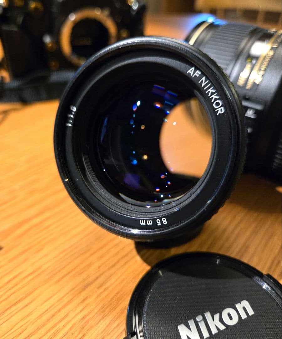 Nikon Df ゴールドエディション レンズ2本付き 【ショット数9351枚】