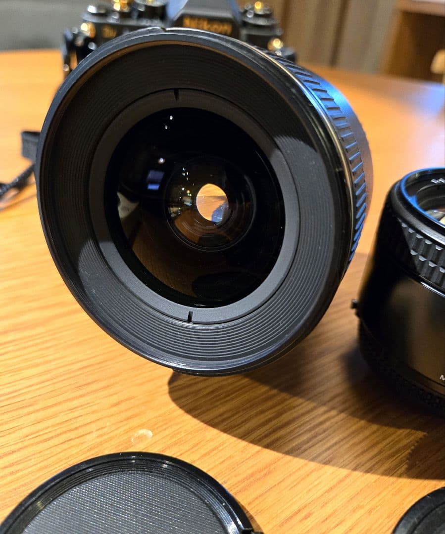 Nikon Df ゴールドエディション レンズ2本付き 【ショット数9351枚】
