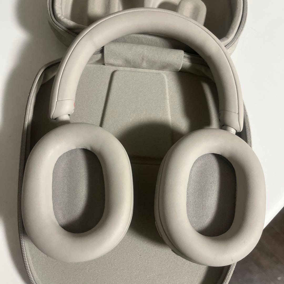 ソニー　WH-1000XM5 sony