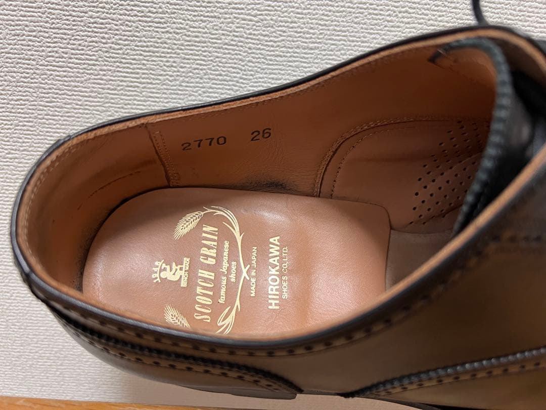 スコッチグレイン メダリオンデザインシューズ