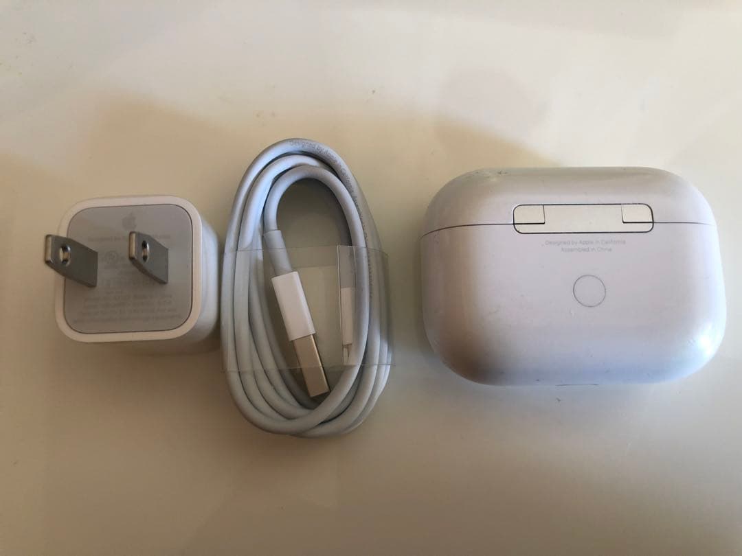 Apple製AirPods Pro 第1世代 動作確認済｜傷ありB