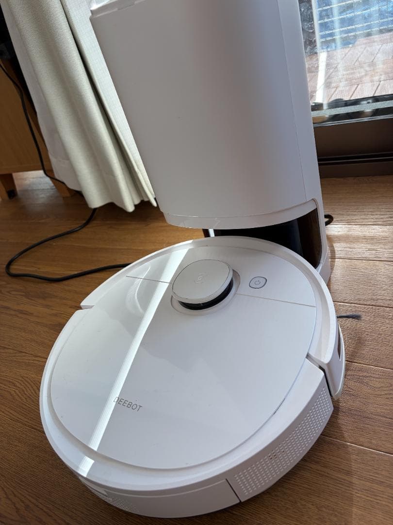 DEEBOT T9+ ロボット掃除機本体 自動ゴミ収集機能付き　エコバックス