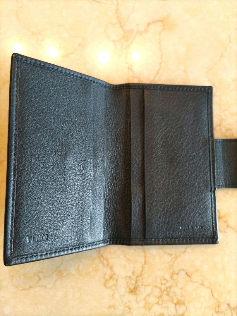 FENDIフェンディ◇カードケース　カード入れ　名刺入れ　サテンゴールド　金具