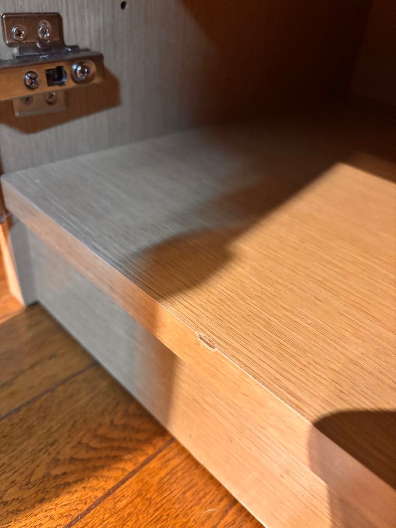 Unico Hutte キッチン　食器棚