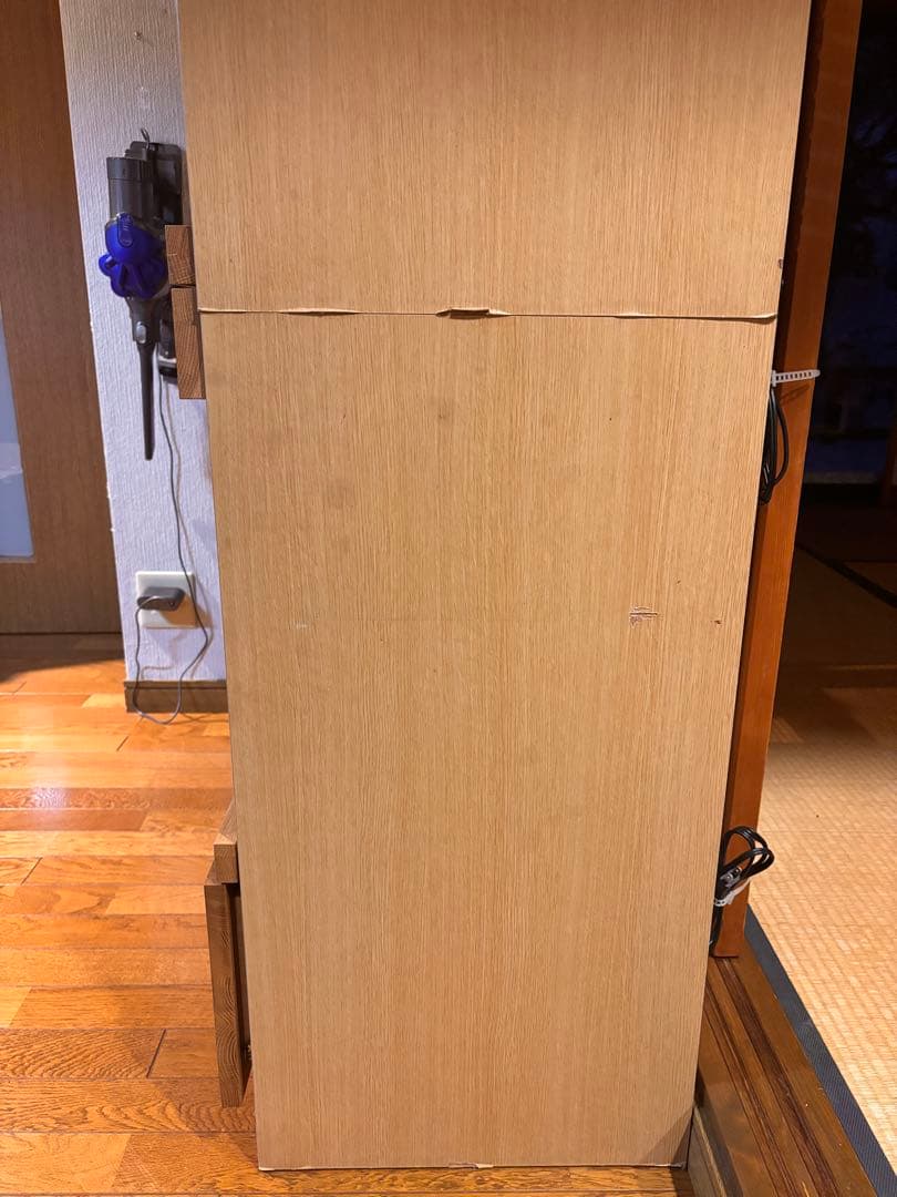 Unico Hutte キッチン　食器棚