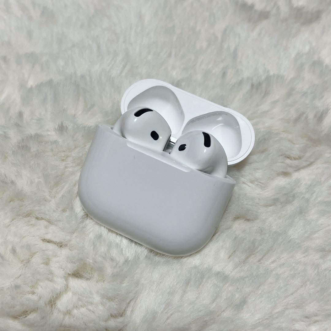 Apple AirPods4 本体 ホワイト