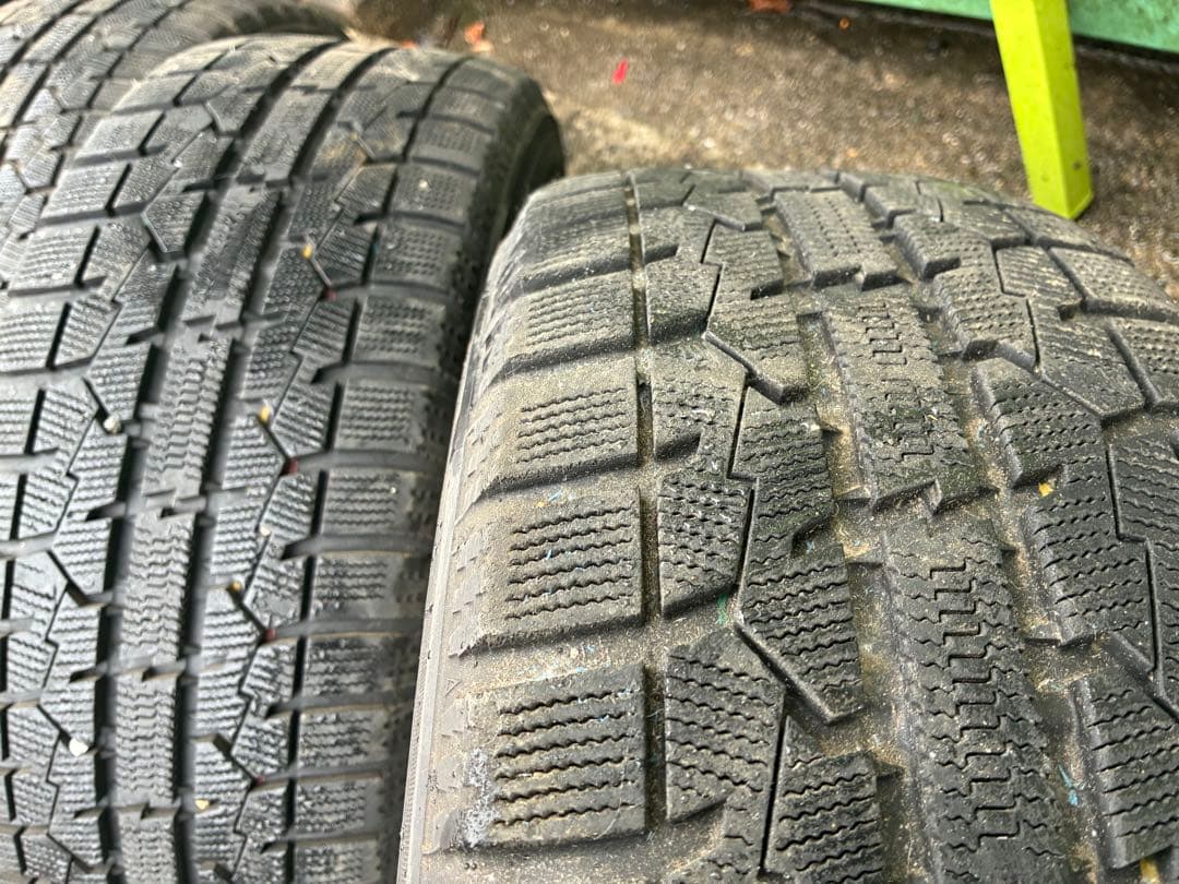 トーヨースタッドレス　GARIT GIZ 205/55R16 4本　7-8分山