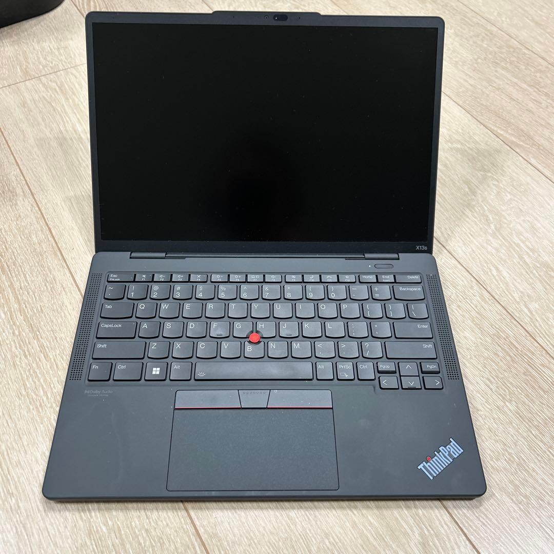 Lenovo ThinkPad X13s 13.3インチ ブラック